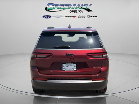 New 2026 Jeep Grand Cherokee L Limited w/ Limited Altitude Package AWD/4WD image 6