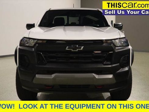 Used 2023 Chevrolet Colorado Trail Boss w/ Technology Package AWD/4WD image 3
