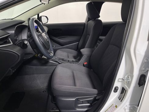 Certified 2024 Toyota Corolla LE image 12