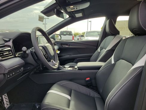 New 2026 Toyota Camry SE w/ Convenience Package FWD image 14