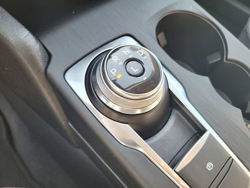 Certified 2020 Ford Escape SE FWD image 18