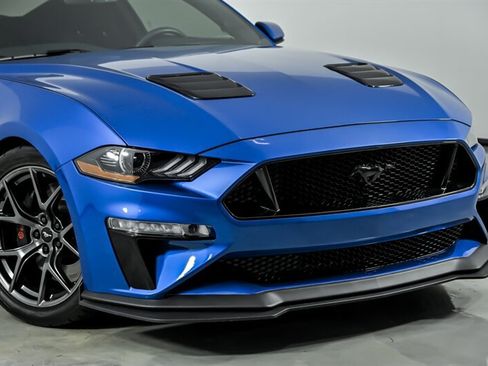 Used 2019 Ford Mustang GT w/ Performance Package - Level 2 RWD image 2