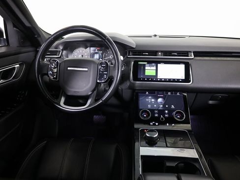 Used 2018 Land Rover Range Rover Velar S image 41