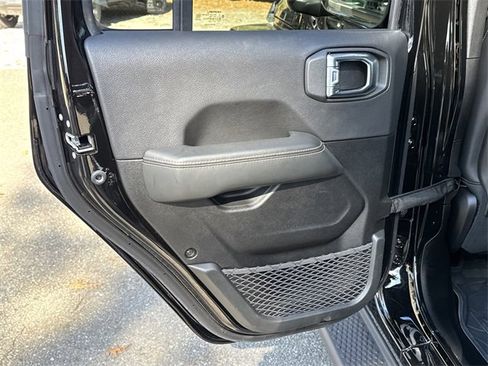 Used 2024 Jeep Wrangler Sahara w/ Safety Group image 22