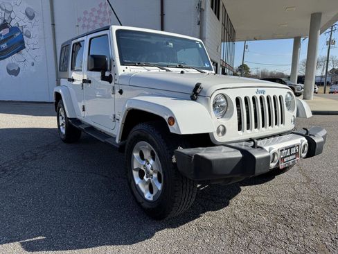 Used 2015 Jeep Wrangler Unlimited Sahara w/ Connectivity Group image 2