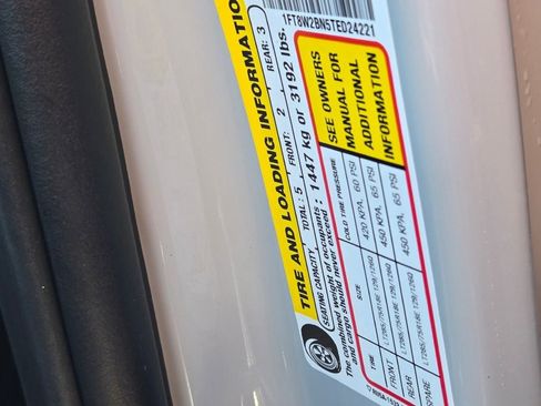 New 2026 Ford F250 Lariat w/ Tremor Off-Road Package image 38