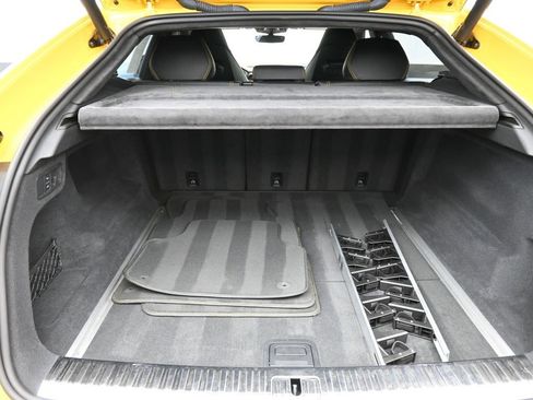 Used 2019 Lamborghini Urus image 23