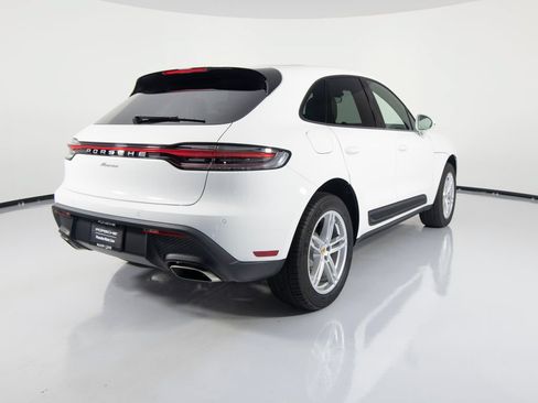 New 2026 Porsche Macan AWD/4WD image 10
