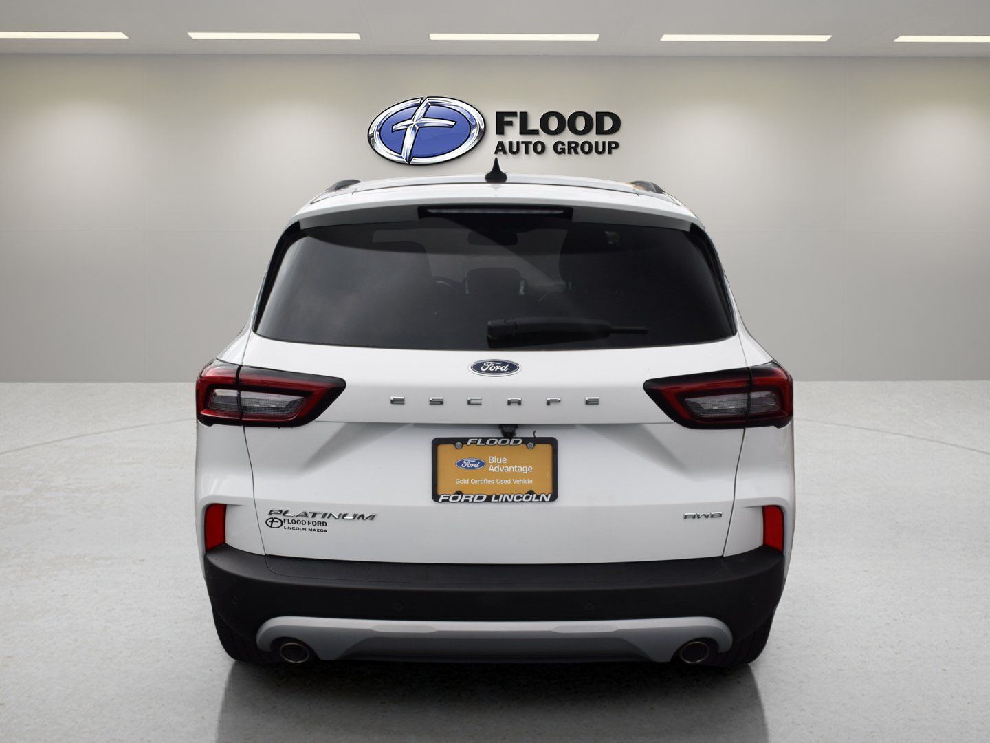 Certified 2023 Ford Escape Platinum w/ Premium Technology Package AWD/4WD image 5