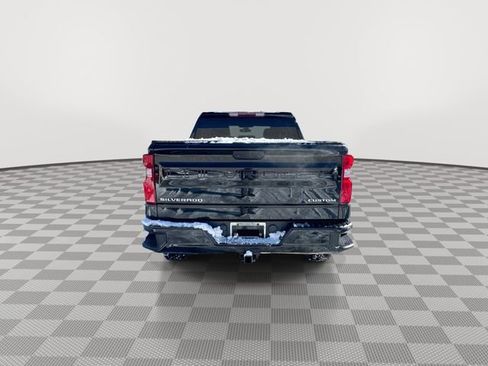 Used 2022 Chevrolet Silverado 1500 Custom Trail Boss w/ Safety Confidence Package image 7