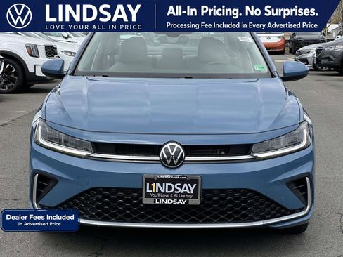 Used 2025 Volkswagen Jetta S FWD image 3