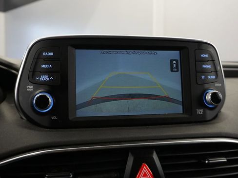 Used 2019 Hyundai Santa Fe SE image 39