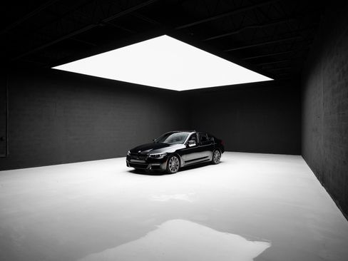 Used 2020 BMW 540i xDrive w/ M Sport Package AWD/4WD image 92