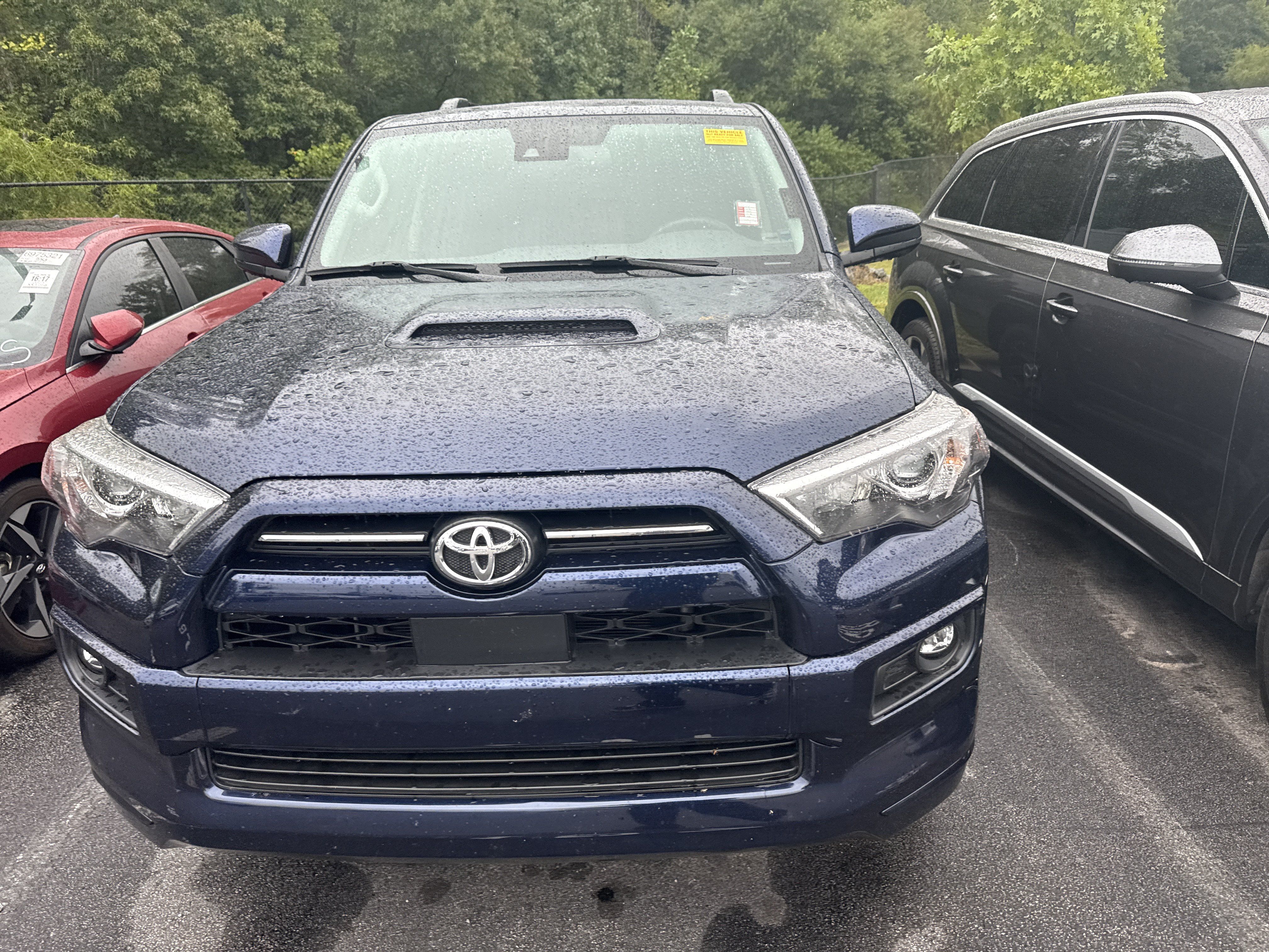 Used 2022 Toyota 4Runner TRD Sport AWD/4WD image 2