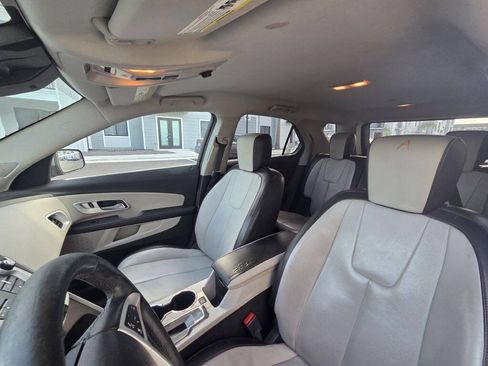 Used 2013 Chevrolet Equinox LTZ FWD image 32