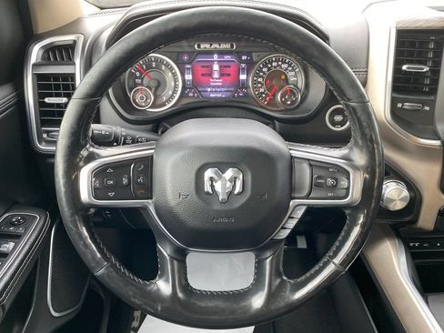 Used 2019 RAM 1500 Laramie AWD/4WD image 15