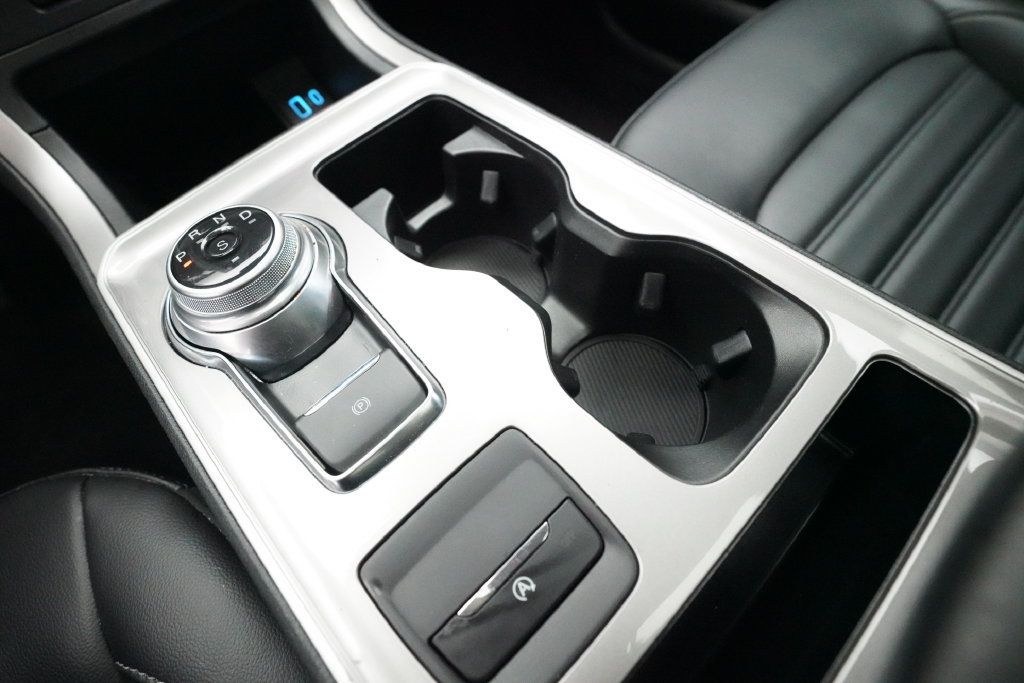 Used 2024 Ford Edge SEL w/ Convenience Package AWD/4WD image 17