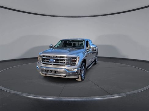 Used 2022 Ford F150 Lariat w/ Equipment Group 502A High image 3