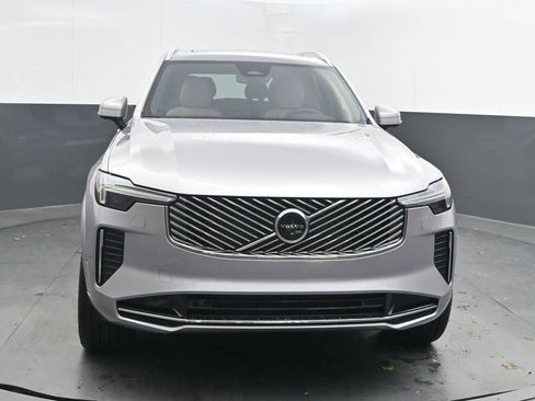 New 2026 Volvo XC90 B6 Plus w/ Protection Package Premier AWD/4WD image 10