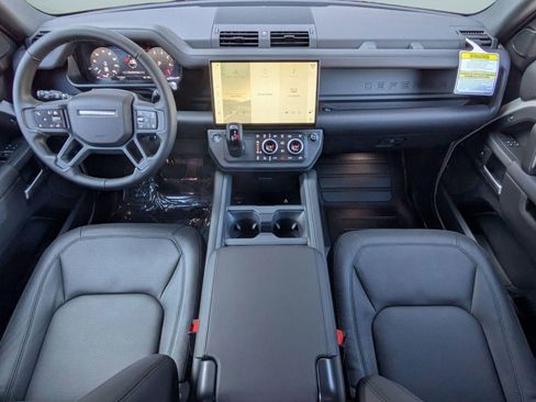 New 2026 Land Rover Defender 110 X-Dynamic SE AWD/4WD image 26