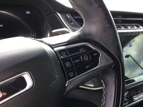 Used 2021 Jeep Grand Cherokee L Limited AWD/4WD image 12