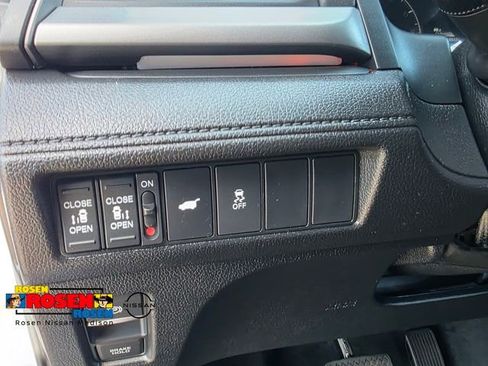 Used 2025 Honda Odyssey Sport-L image 12