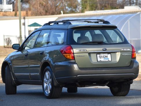 Used 2007 Subaru Outback 2.5i image 7