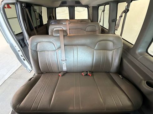 Used 2023 Chevrolet Express 3500 LS RWD image 24