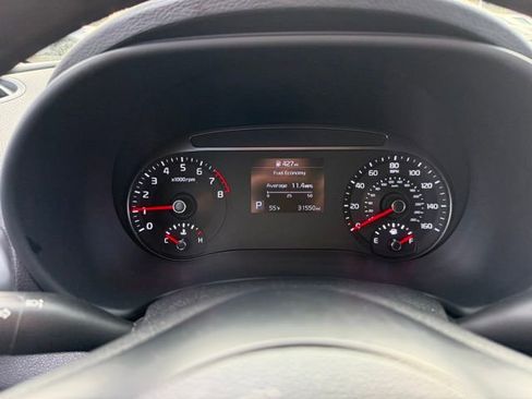 Certified 2020 Kia Soul LX image 10