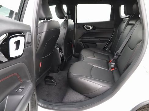 New 2023 Jeep Compass Trailhawk w/ Trailhawk Elite Group image 15