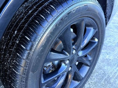 Used 2018 Dodge Durango GT w/ Premium Group image 8