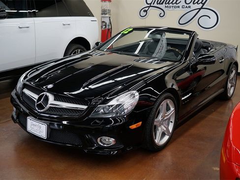 Used 2012 Mercedes-Benz SL 550 image 8