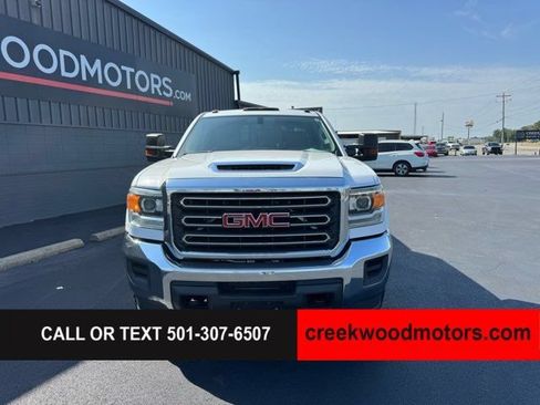 Used 2018 GMC Sierra 2500 4x4 Crew Cab w/ Sierra Convenience Package image 15