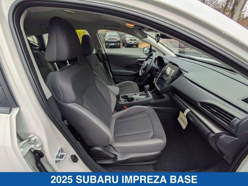 Certified 2025 Subaru Impreza 2.0i image 33