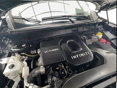 Used 2025 INFINITI QX60 Luxe FWD image 18