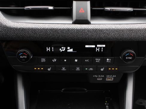 New 2026 Subaru Outback Limited AWD/4WD image 16