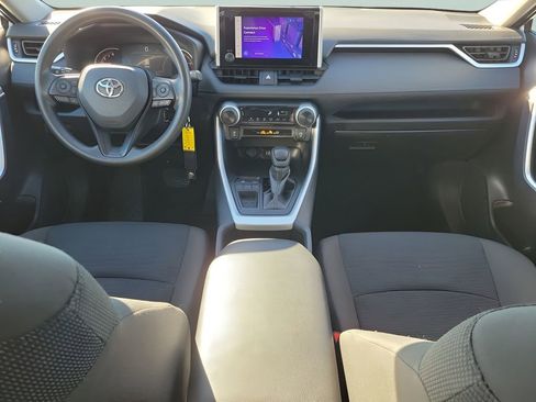Used 2024 Toyota RAV4 LE image 12