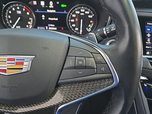 Certified 2023 Cadillac XT5 Sportv w/ Technology Package AWD/4WD image 24