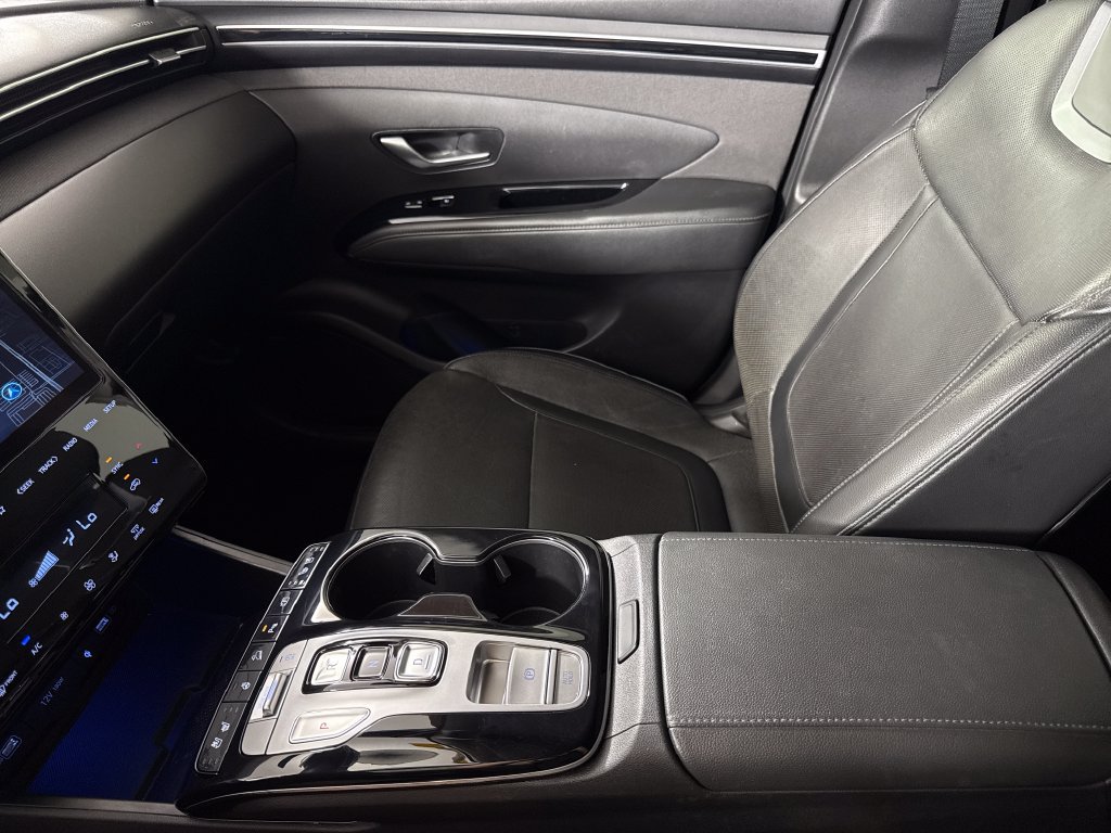 Used 2022 Hyundai Tucson Limited w/ Cargo Package FWD image 22
