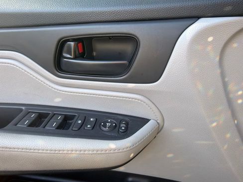 Used 2019 Honda Odyssey EX image 15