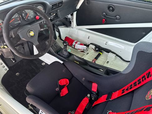 Used 1992 Porsche 911 RS America RWD image 4