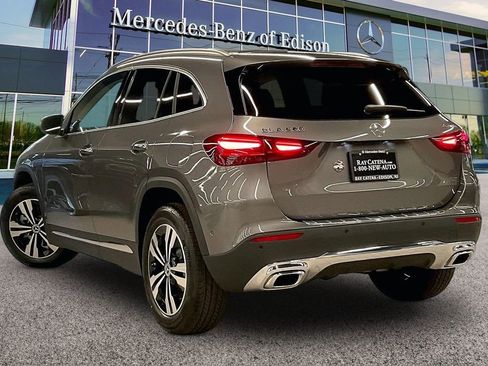 New 2026 Mercedes-Benz GLA 250 4MATIC image 3
