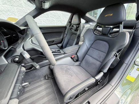 Used 2024 Porsche 911 Carrera GTS RWD image 17