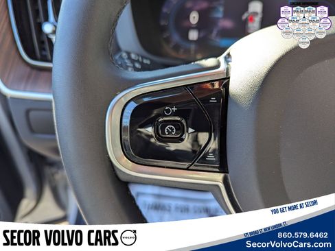 Certified 2023 Volvo XC60 B5 Plus image 14
