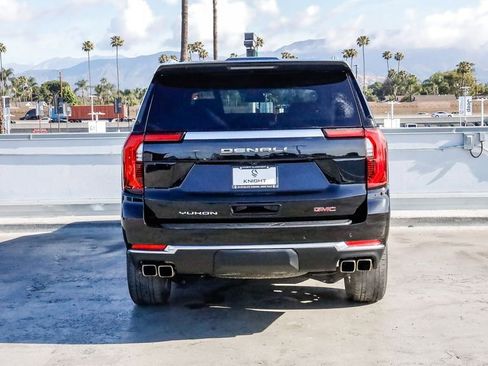 Used 2025 GMC Yukon Denali AWD/4WD image 8