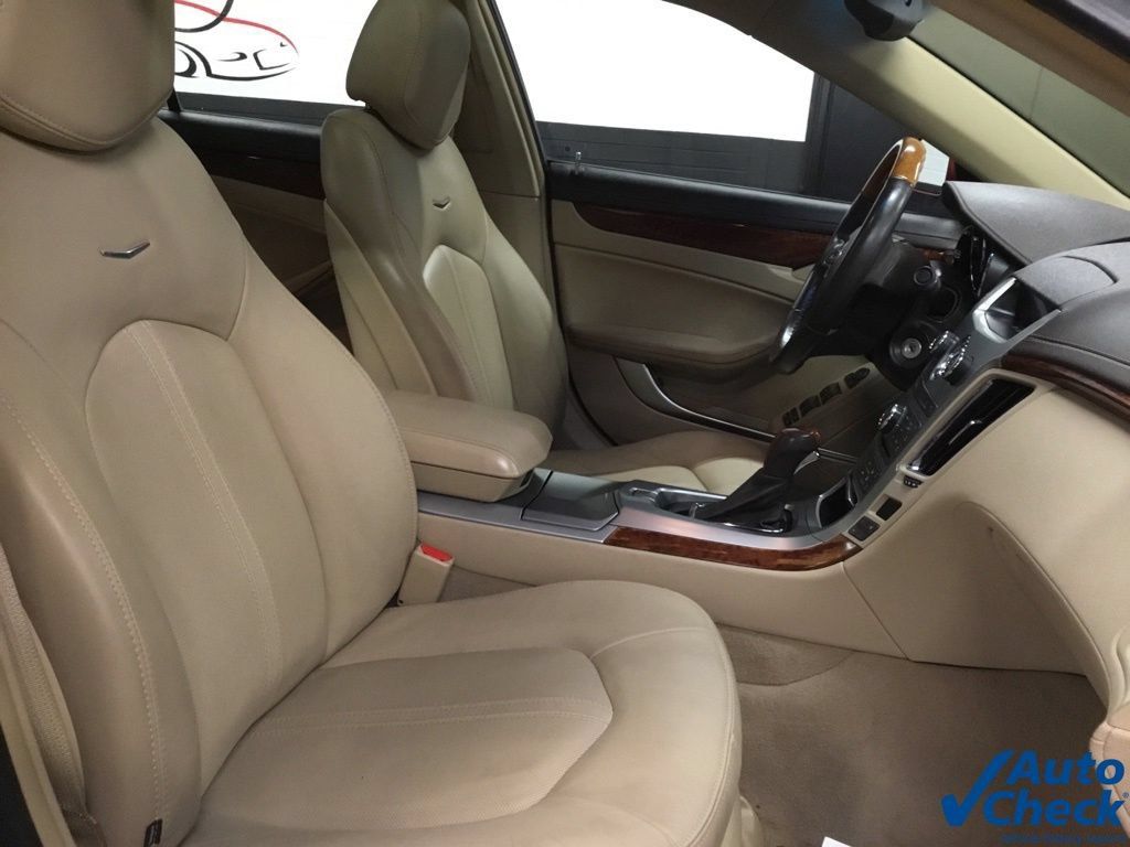 Used 2011 Cadillac CTS Luxury AWD/4WD image 35