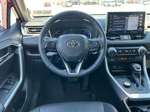Used 2021 Toyota RAV4 Limited AWD/4WD image 13