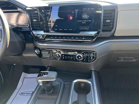 Used 2024 GMC Sierra 1500 SLT w/ SLT Premium Plus Package image 13