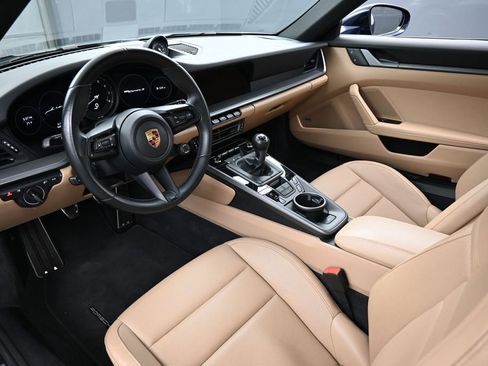 Certified 2022 Porsche 911 Carrera S RWD image 4