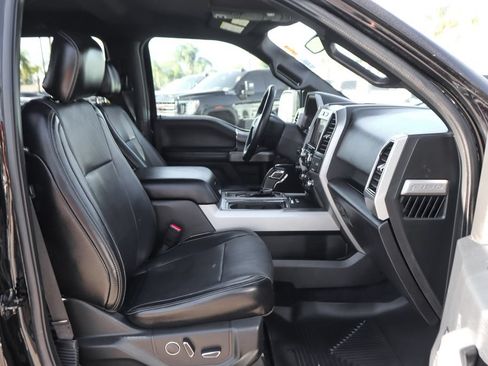 Used 2017 Ford F150 Lariat AWD/4WD image 40